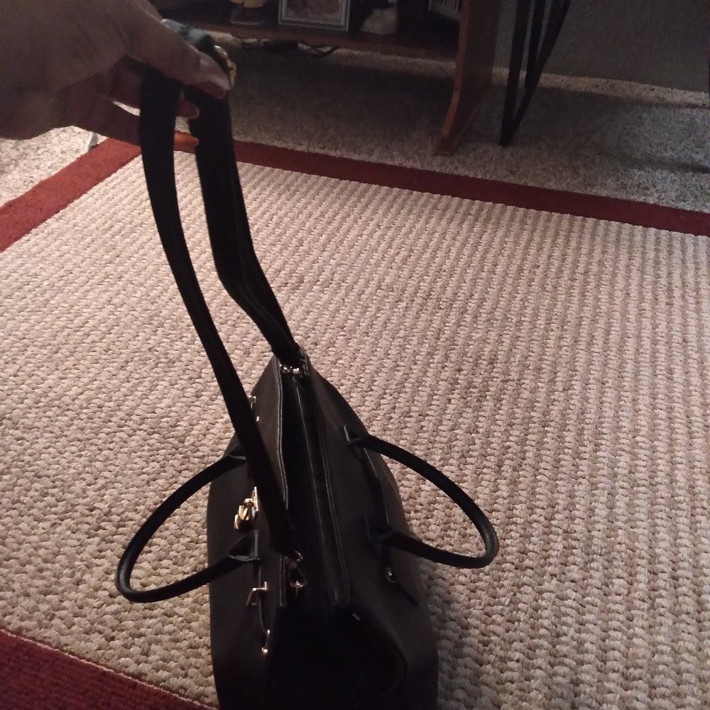 Purse - Picture 3 of 4